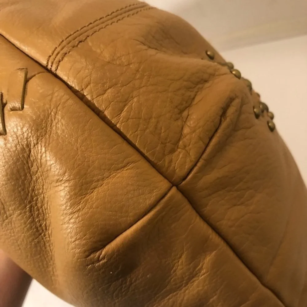 Fiore by Isabella Fiore brown leather hobo bag